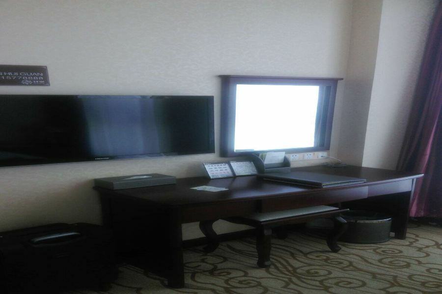 Weihai Happy Hot Spring Hotel Bagian luar foto